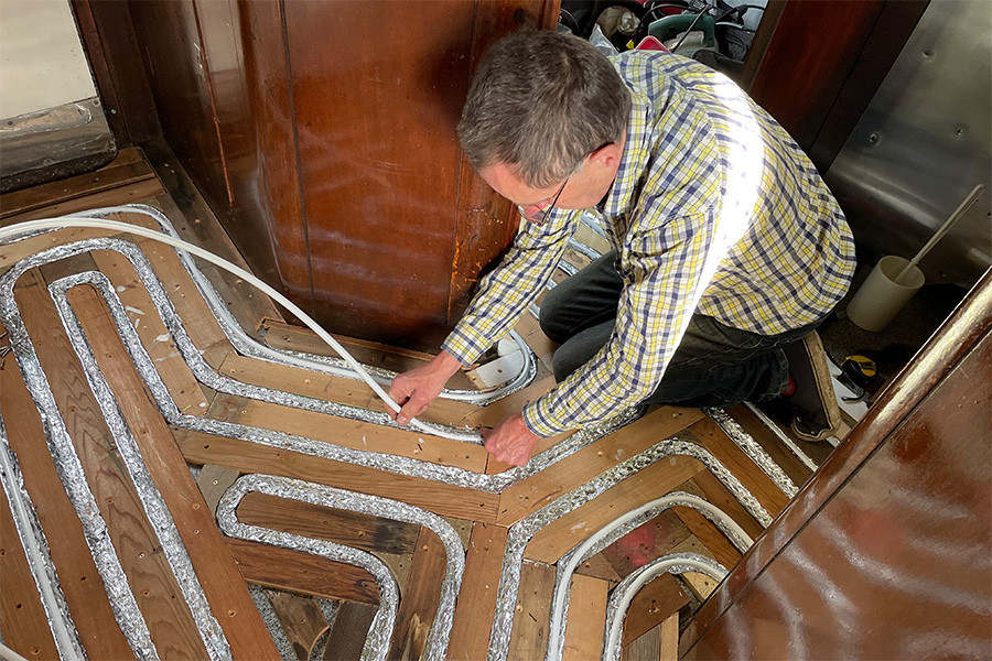 Dave laying underfloor heating